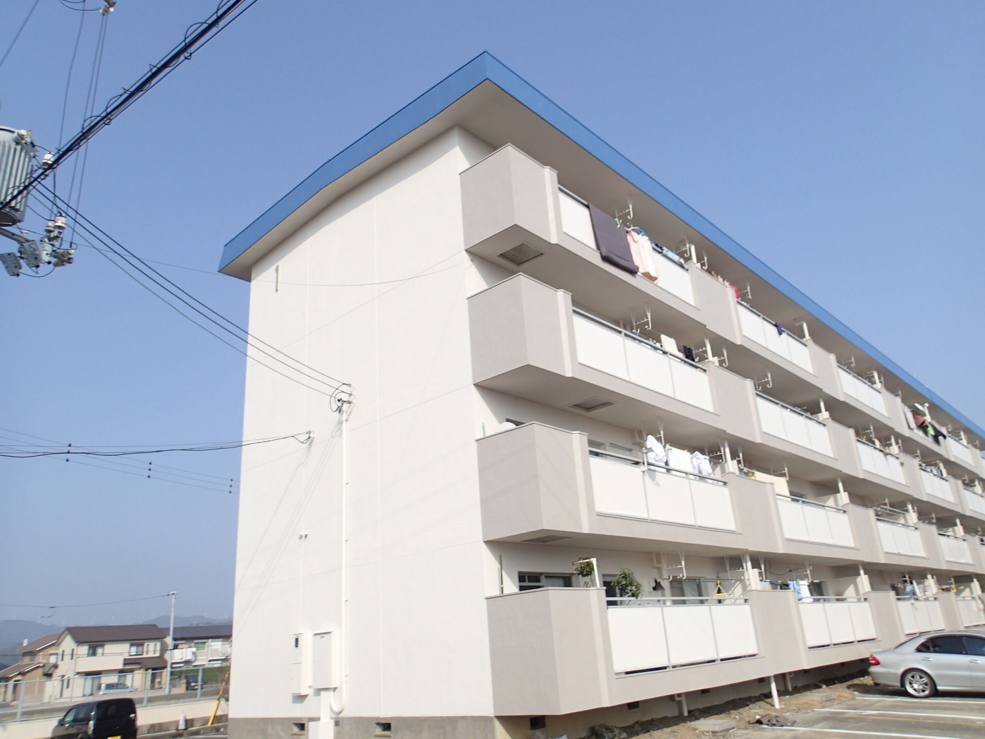 県営住宅外壁改修完了