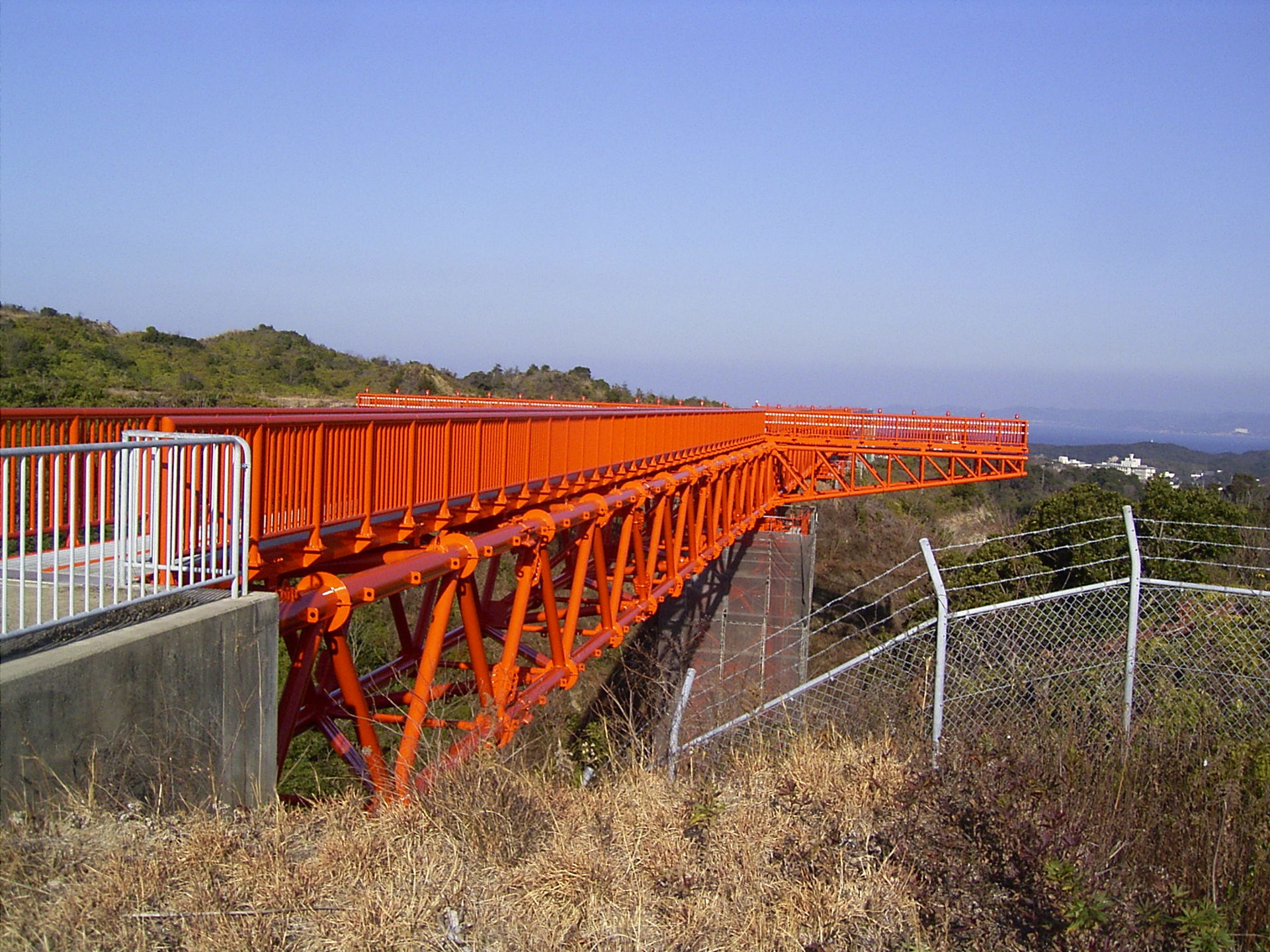 某空港連絡橋完了